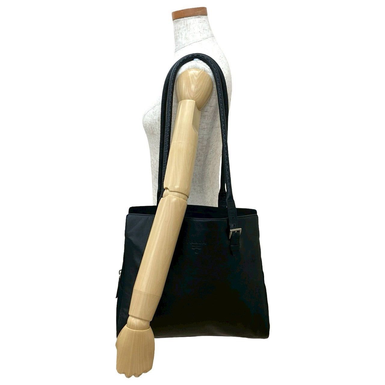 Prada Prada Shoulder Bag Black Leather Size ONE SIZE - 2 Thumbnail