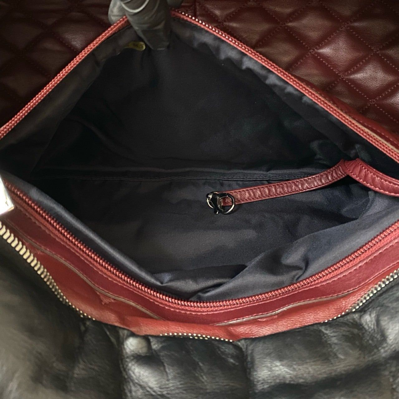 Chanel Chanel Handbag Black Leather Size ONE SIZE - 10 Thumbnail