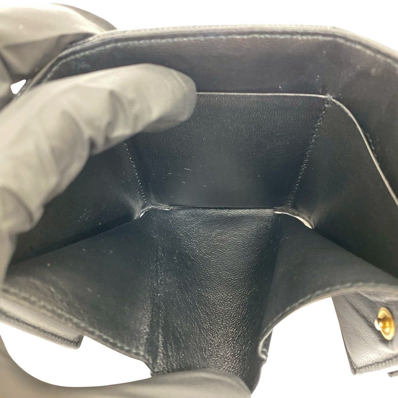 Yves Saint Laurent Yves Saint Laurent Black Leather Size ONE SIZE - 8 Thumbnail