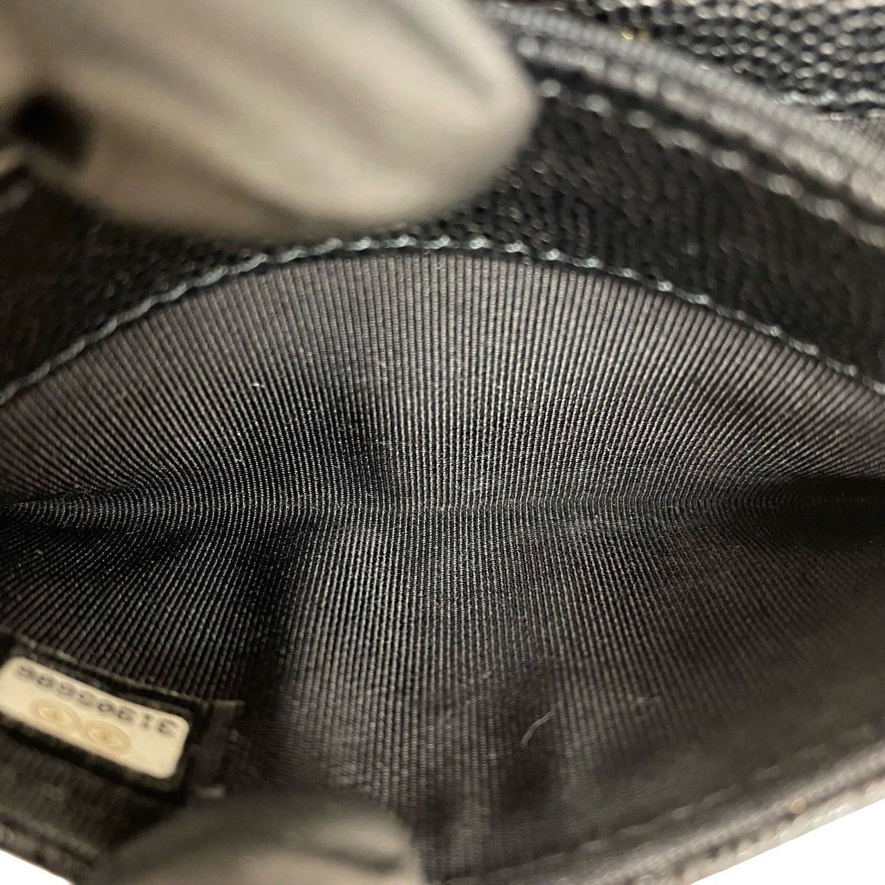 Chanel Chanel Black Leather Size ONE SIZE - 9 Thumbnail