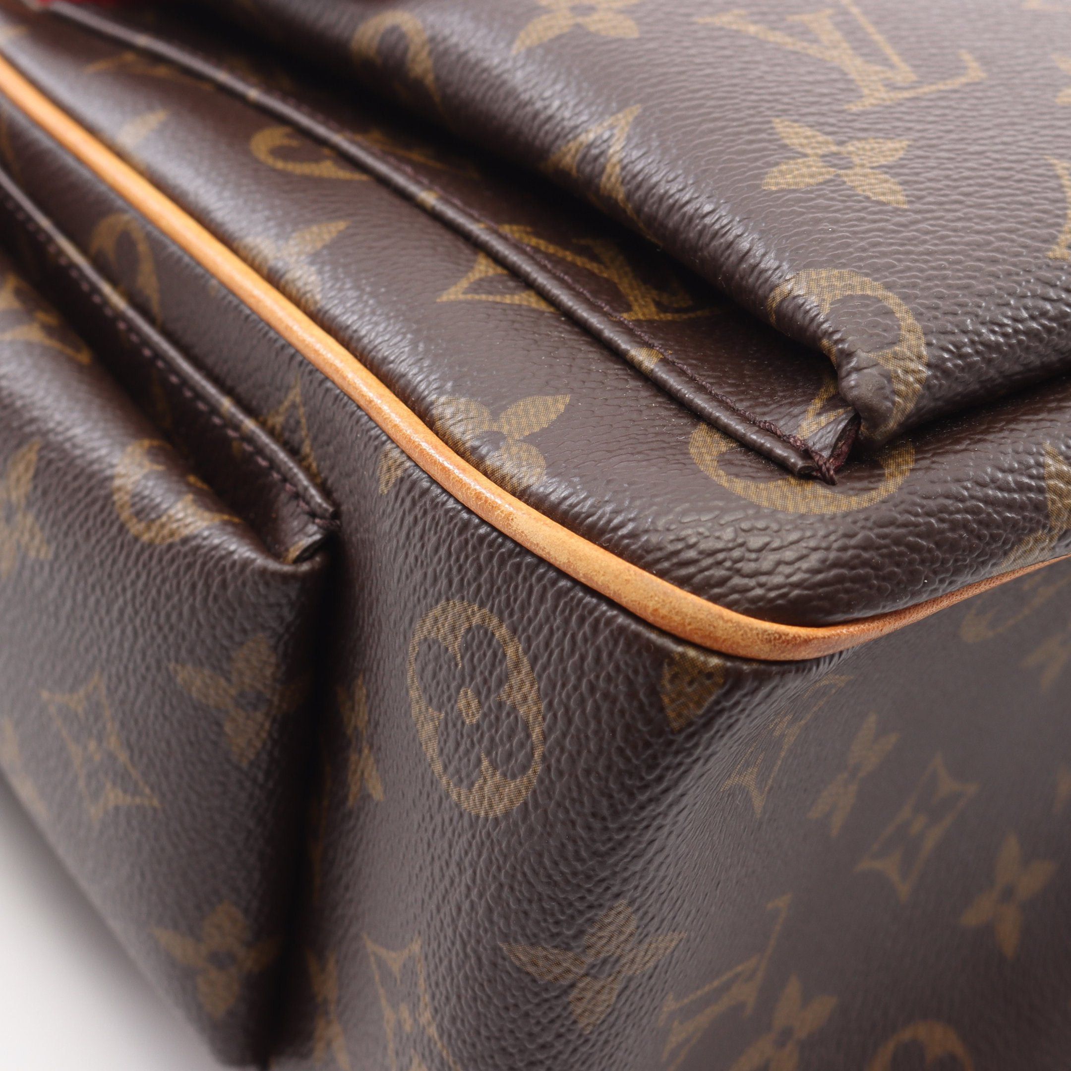 Louis Vuitton Louis Vuitton Multi-Priest Monogram Handbag Leather Brown Size ONE SIZE - 6 Thumbnail