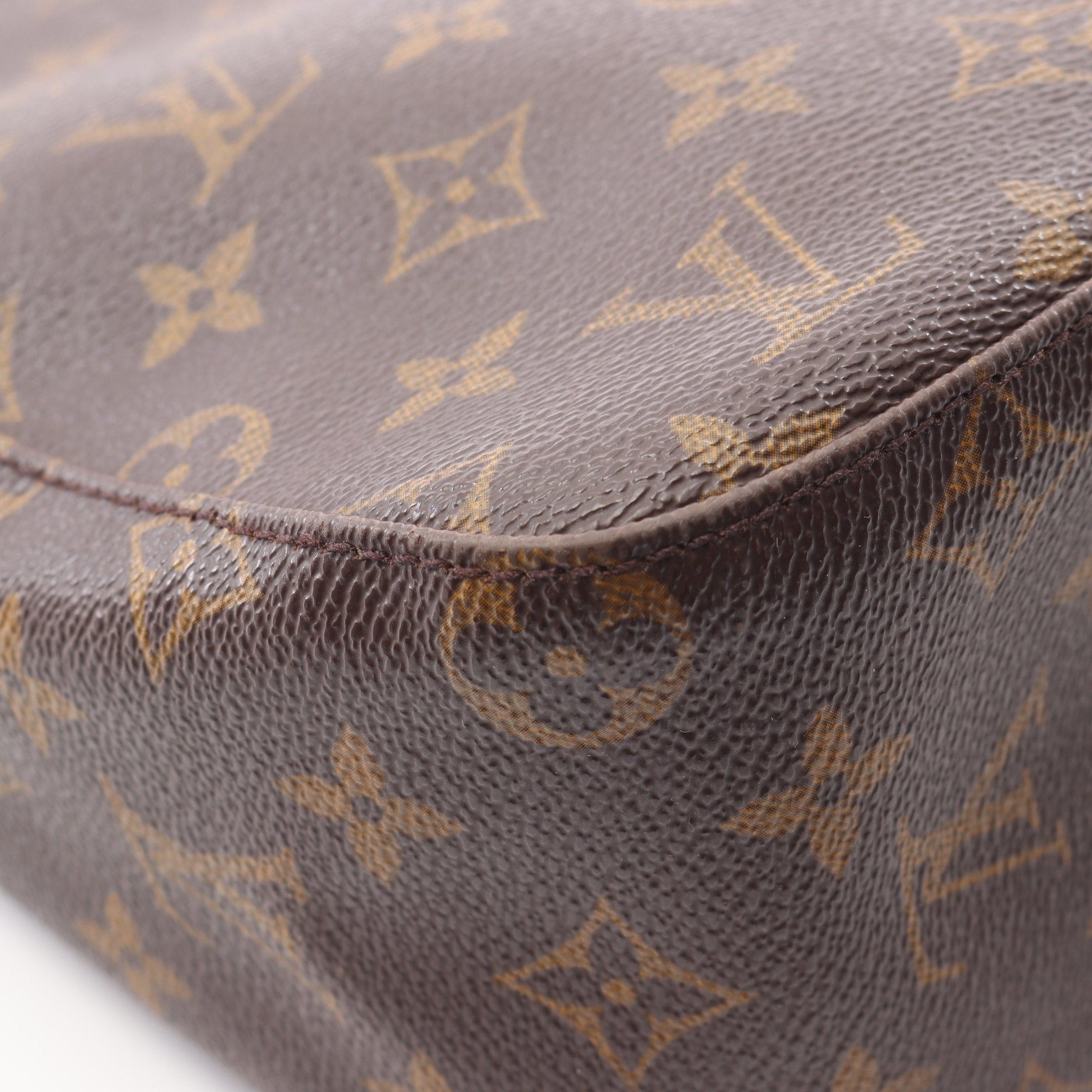 Louis Vuitton Louis Vuitton Looping Mm Monogram Shoulder Bag Leather Brown Size ONE SIZE - 11 Thumbnail