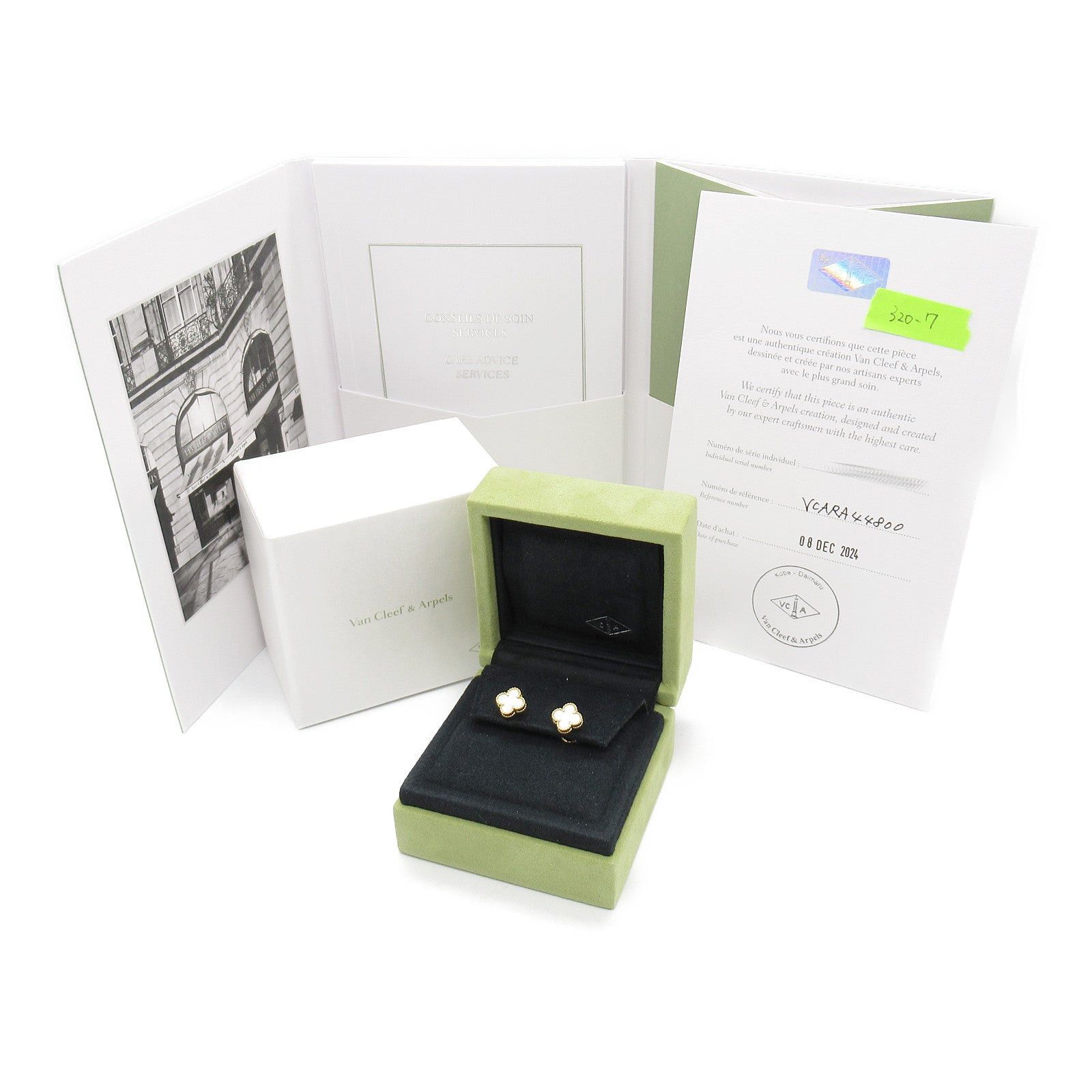 Van Cleef & Arpels Van Cleef Arpels Sweet Alhambra Earrings Mother Of Pearl K18 (Yellow Gold) White Size ONE SIZE - 6 Thumbnail