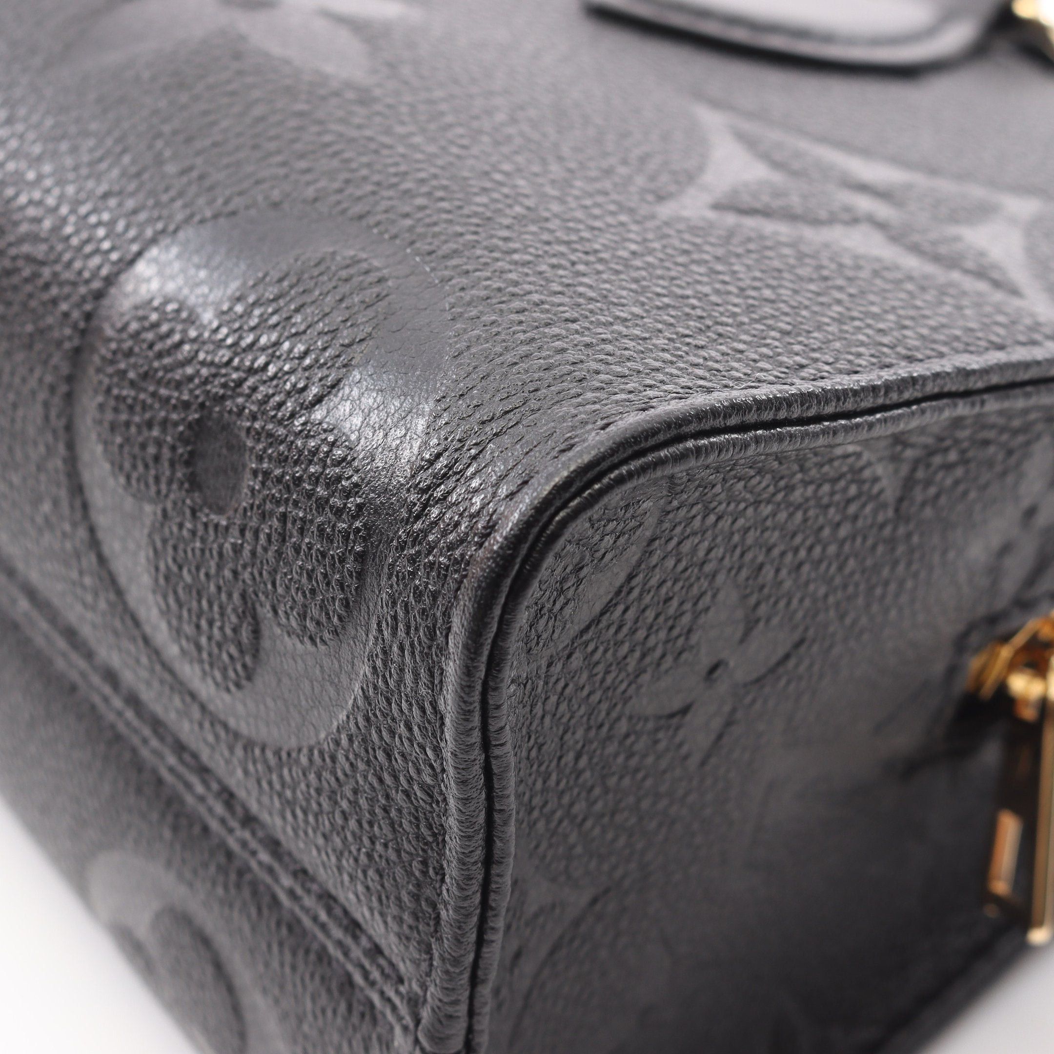 Louis Vuitton Louis Vuitton On The Go Ew Monogram Empreinte Noir Handbag Leather Black 3Way Size ONE SIZE - 5 Thumbnail
