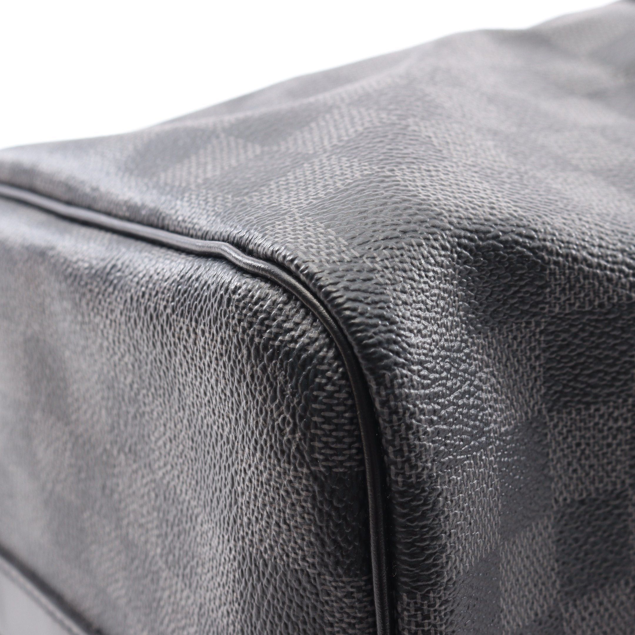 Louis Vuitton Louis Vuitton Keepall 45 Damier Graphite Boston Bag Leather Black Size ONE SIZE - 6 Thumbnail