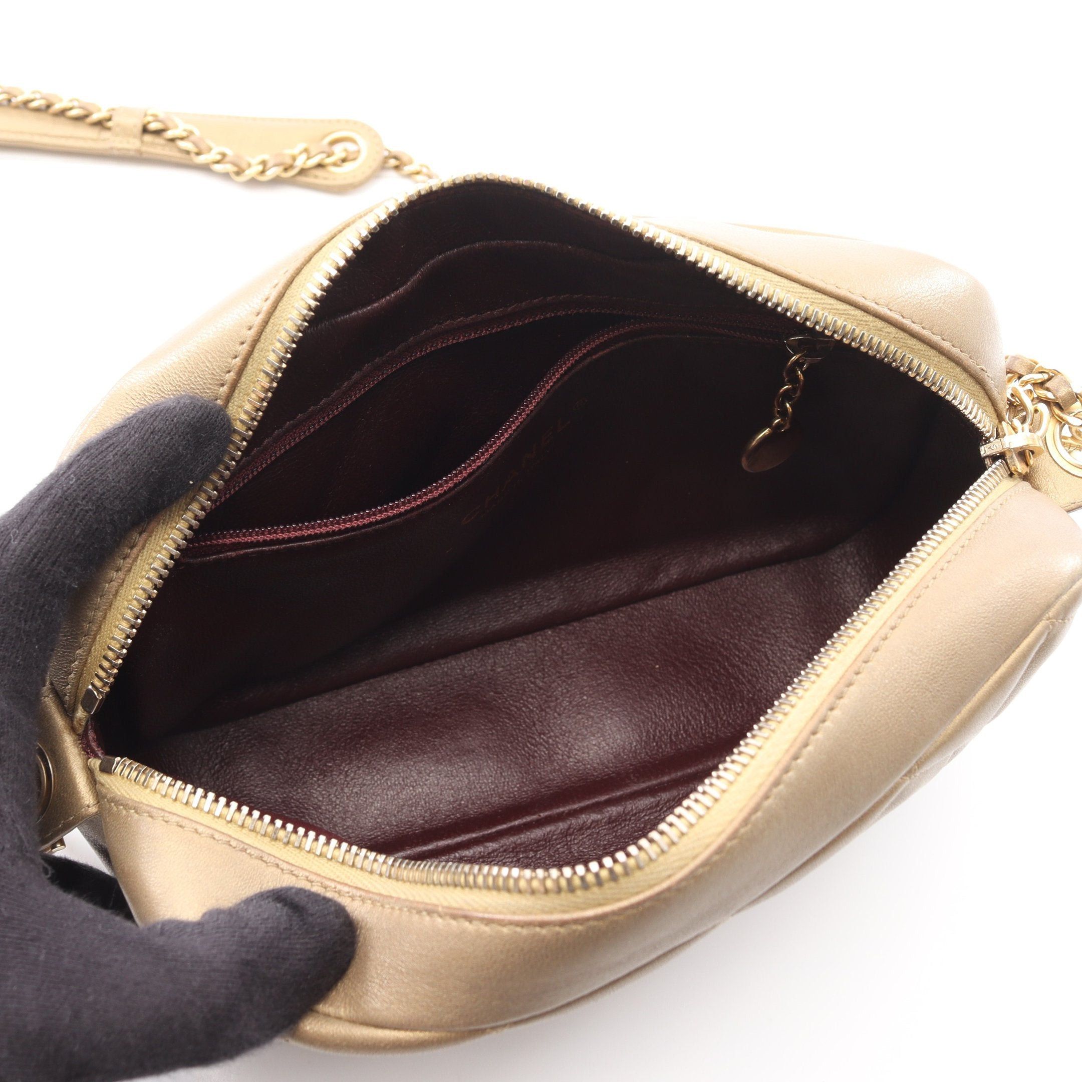 Chanel Chanel Matelasse Camera Bag Chain Shoulder Lambskin Gold Hardware Size ONE SIZE - 3 Thumbnail