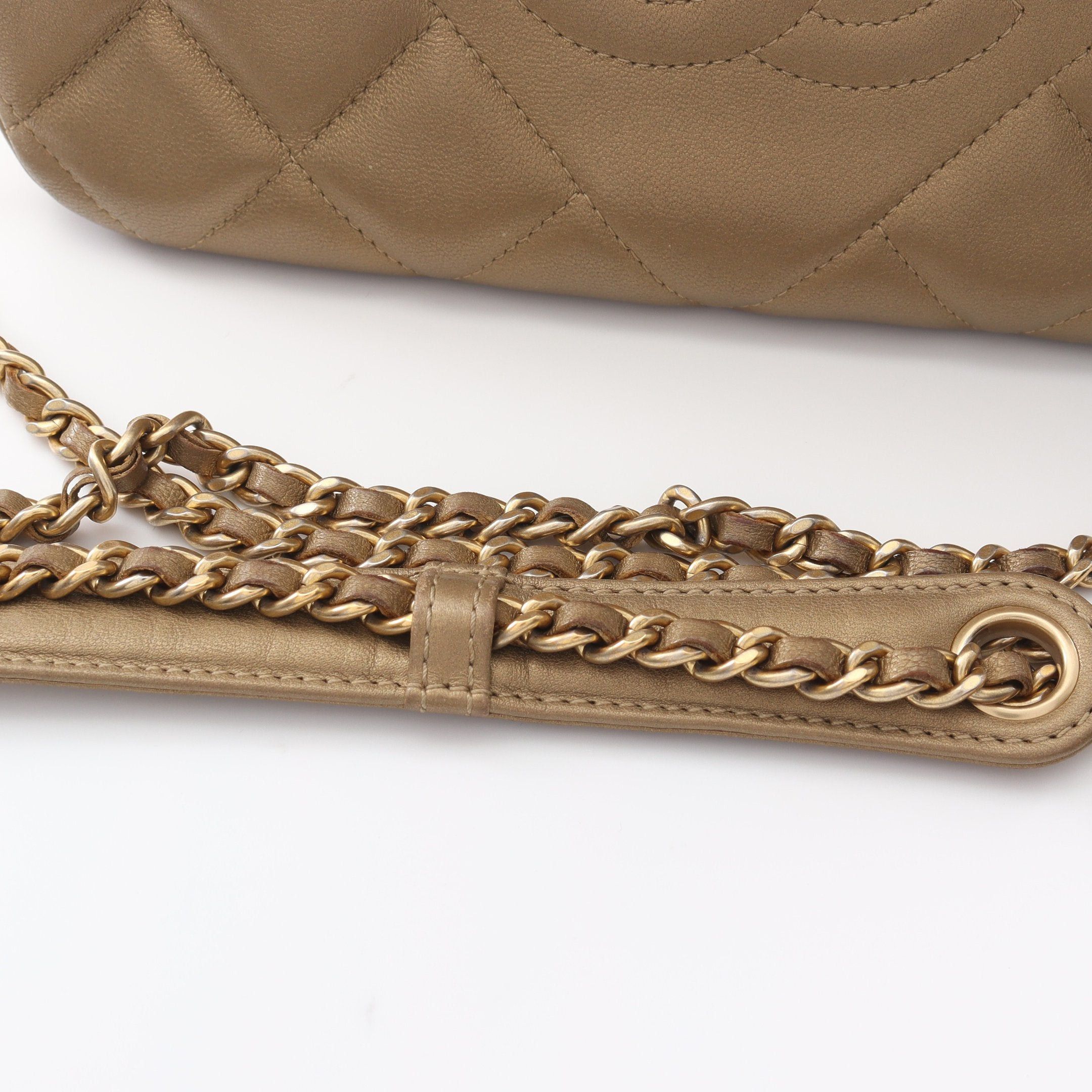 Chanel Chanel Matelasse Camera Bag Chain Shoulder Lambskin Gold Hardware Size ONE SIZE - 14 Thumbnail