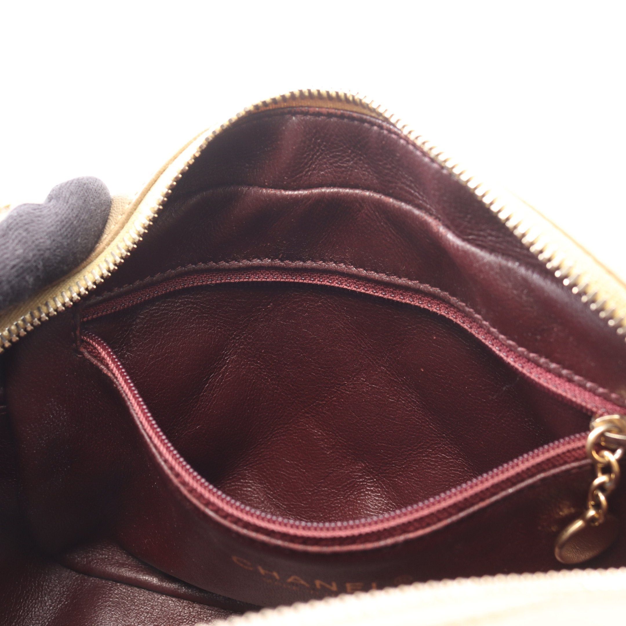 Chanel Chanel Matelasse Camera Bag Chain Shoulder Lambskin Gold Hardware Size ONE SIZE - 6 Thumbnail