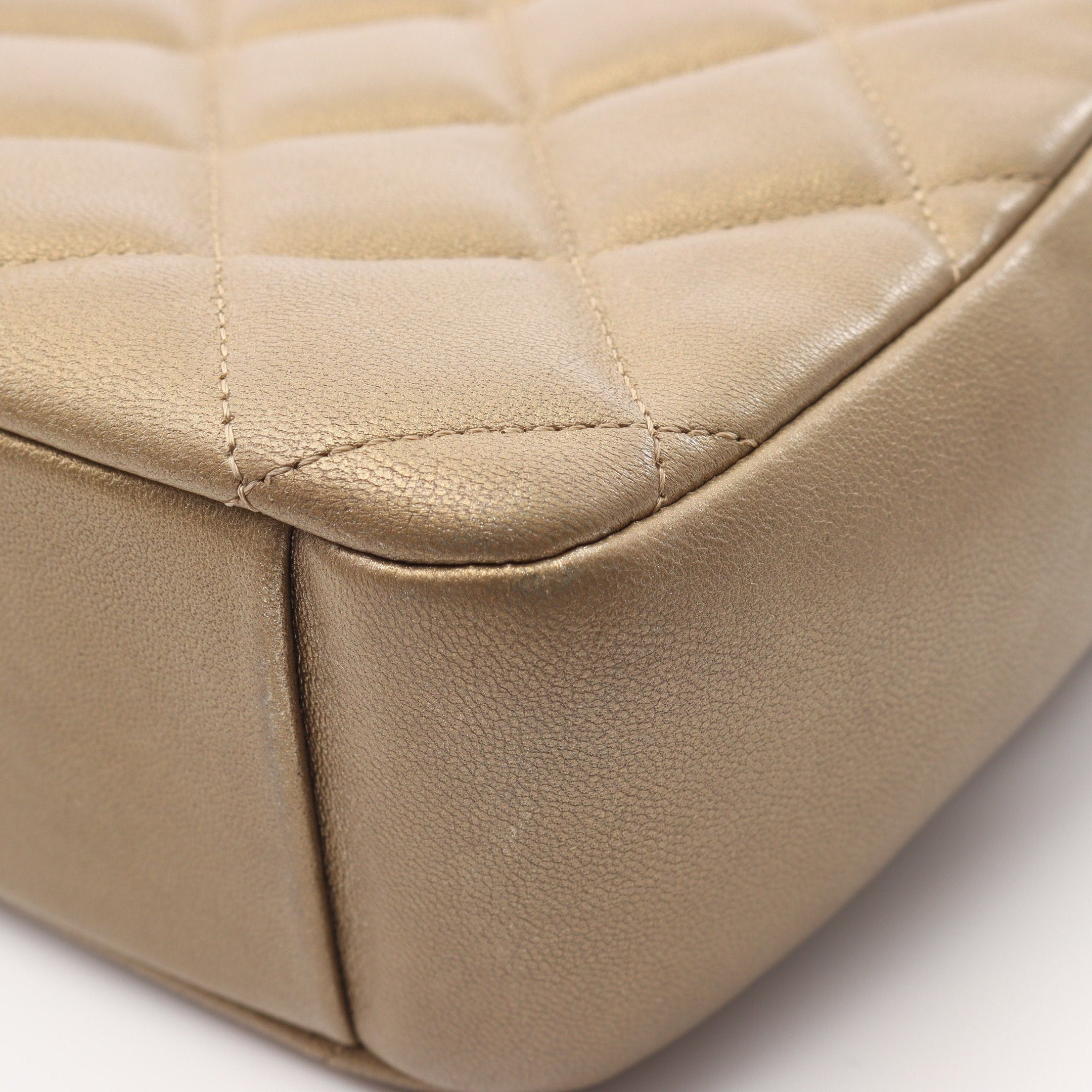 Chanel Chanel Matelasse Camera Bag Chain Shoulder Lambskin Gold Hardware Size ONE SIZE - 9 Thumbnail