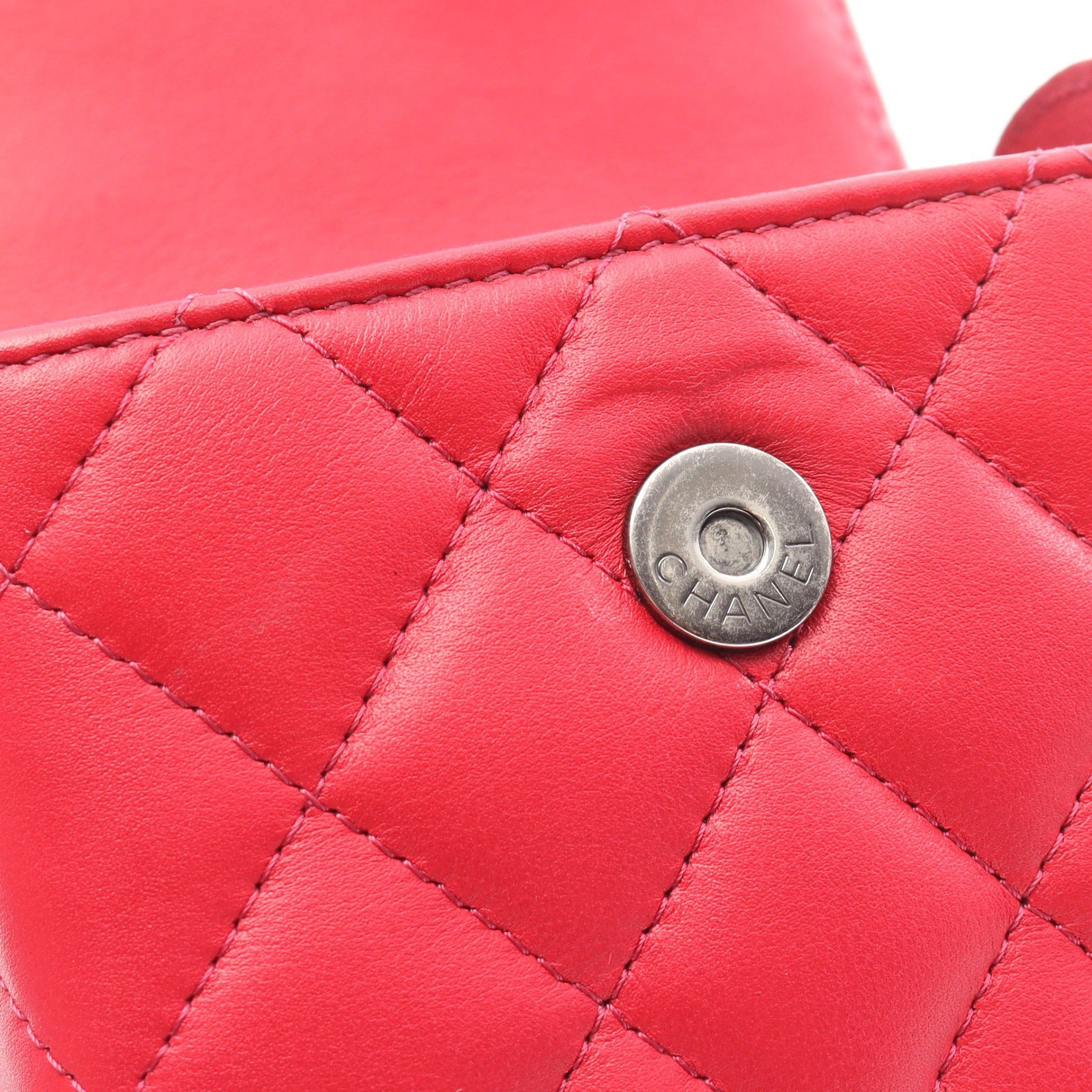 Chanel Chanel Matelasse Mini Vanity Magenta Chain Shoulder Bag Lambskin Pink Red Antique Silver Hardware Size ONE SIZE - 6 Thumbnail