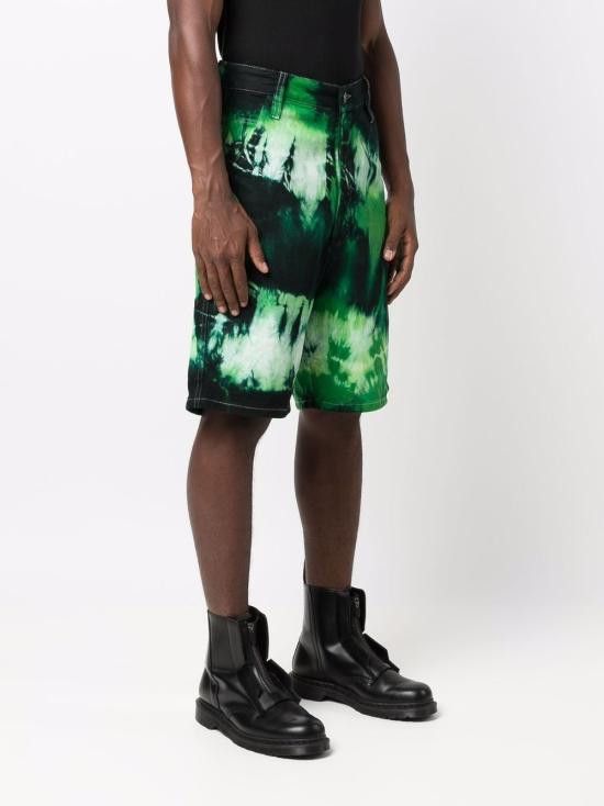 AMI AMI Men Shorts USO600 631301 Green Size US 29 - 5 Thumbnail