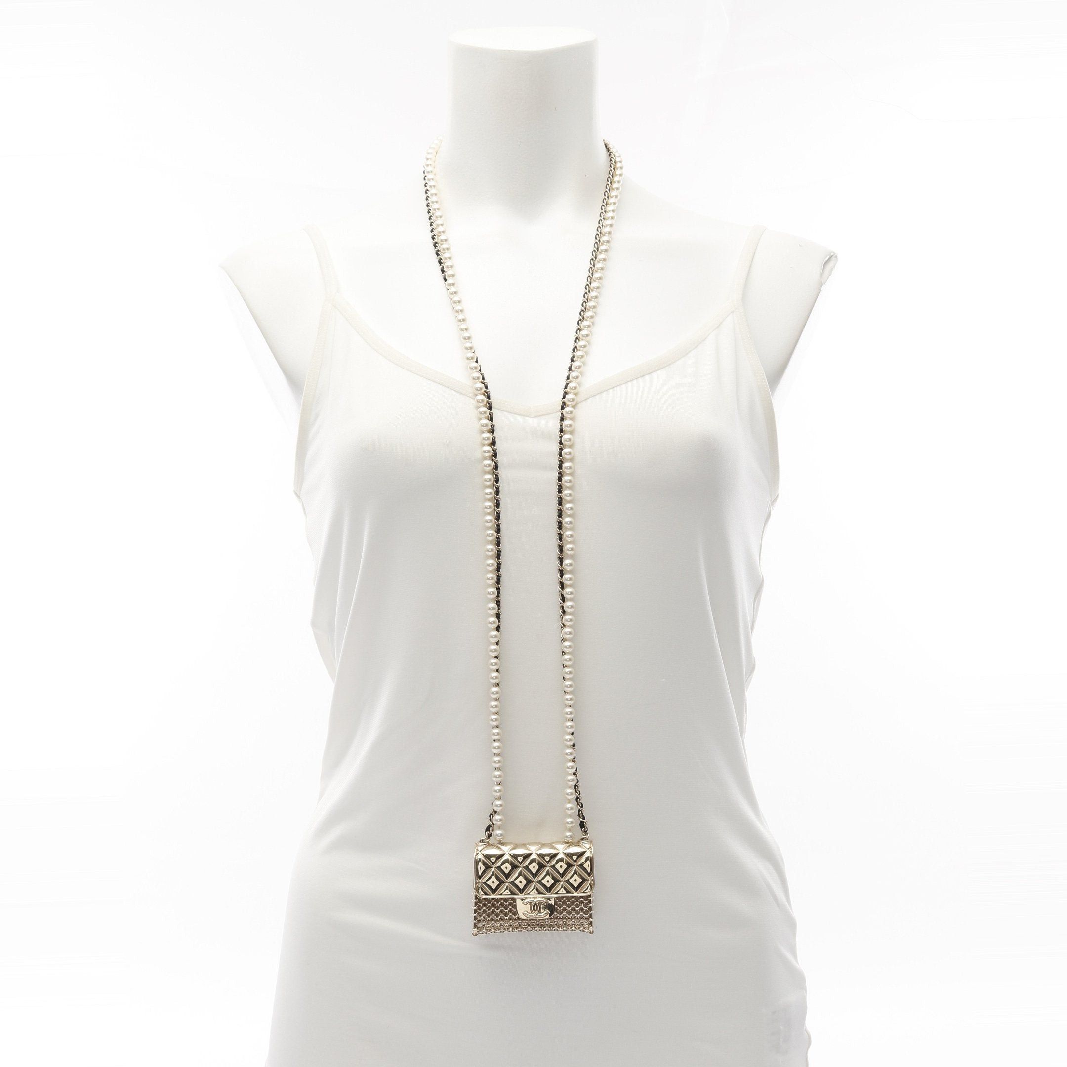 Chanel Chanel Matelasse Necklace Bag Motif Gp Fake Pearl Leather Gold Ivory Black B21S Size ONE SIZE - 5 Thumbnail