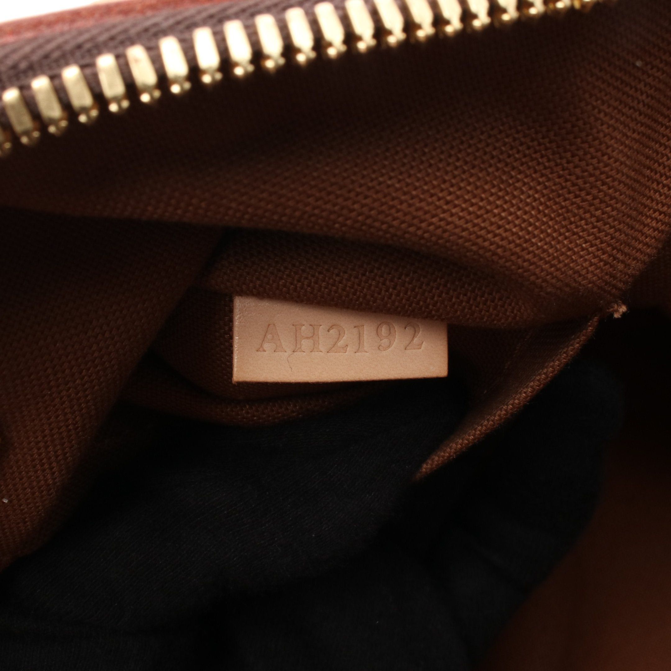 Louis Vuitton Louis Vuitton Tivoli Pm Monogram Handbag Leather Brown Size ONE SIZE - 5 Thumbnail
