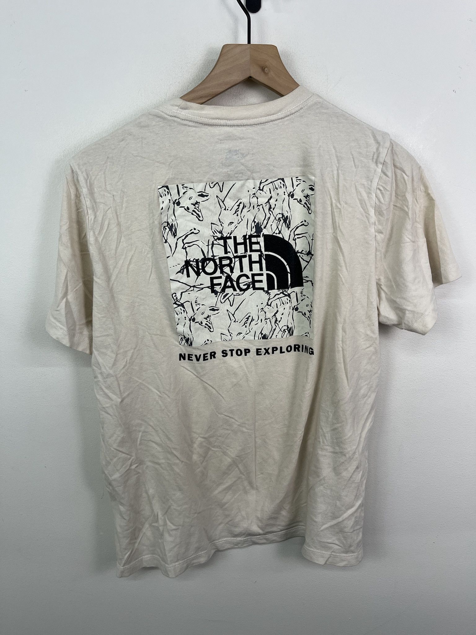 The North Face Vintage The North Face Wolf Logo T Shirt Size M Size US M / EU 48-50 / 2 - 4 Thumbnail