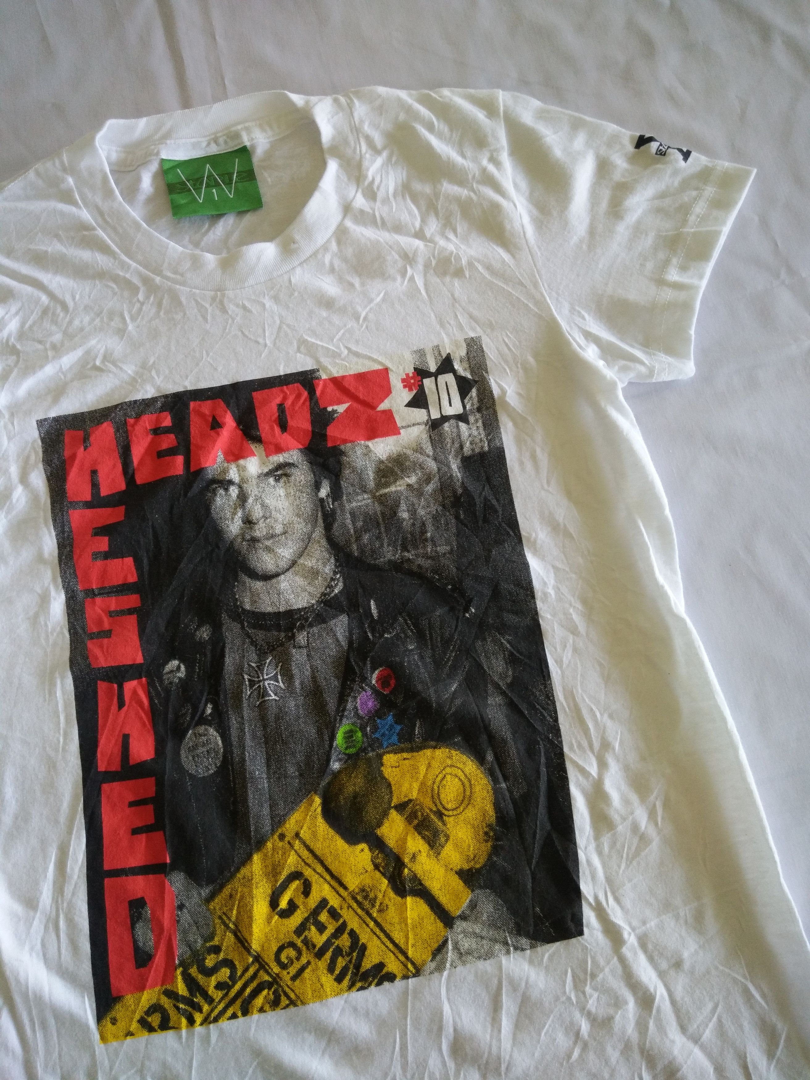 シドが結成10周年プロジェクト始動、初ベスト盤リリースや記念ライヴ決定 - TOWER RECORDS ONLINE Subciety RIOT 10th Anniversary ベスト