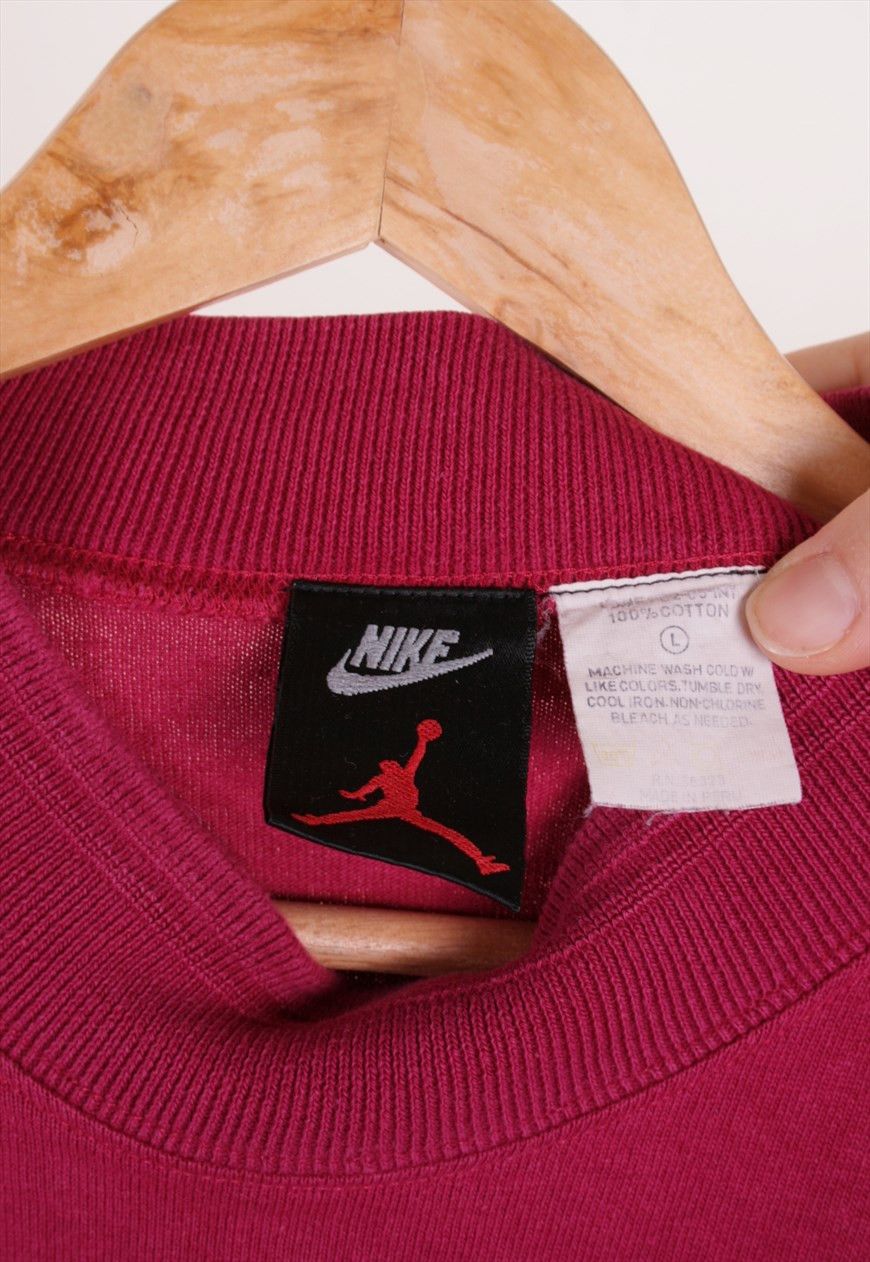 Nike Rare Nike Jordan Oversize Logo Spell Out Sweatshirt 12804 Size US L / EU 52-54 / 3 - 5 Thumbnail