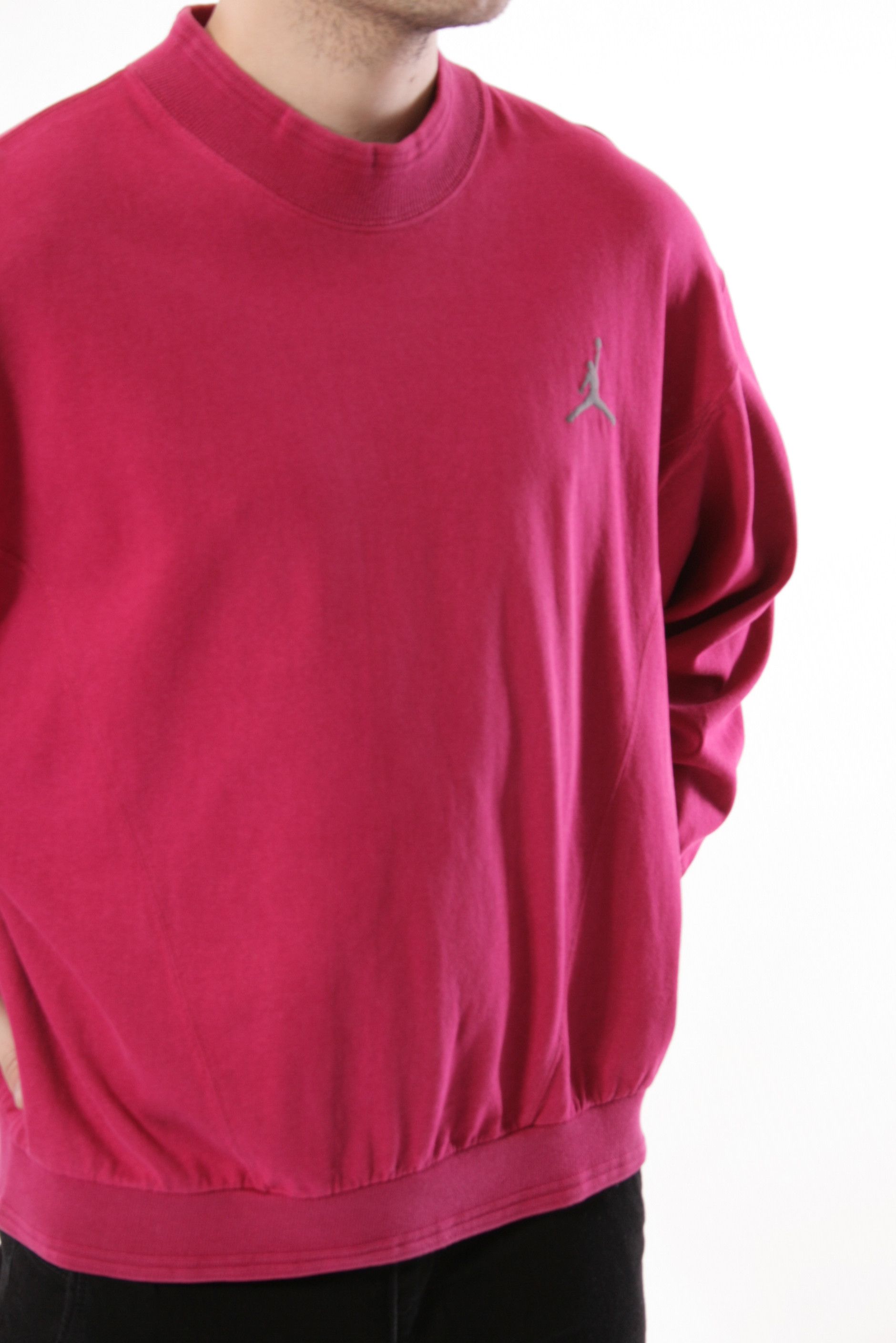 Nike Rare Nike Jordan Oversize Logo Spell Out Sweatshirt 12804 Size US L / EU 52-54 / 3 - 4 Thumbnail
