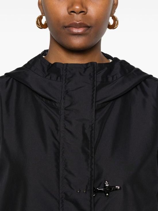 ジャケット FAY Women Bubble Jackets NAW12503240AXX B999 Black Fay FAY Women Bubble Jackets NAW12503240 AXXU804 Blue | Grailed