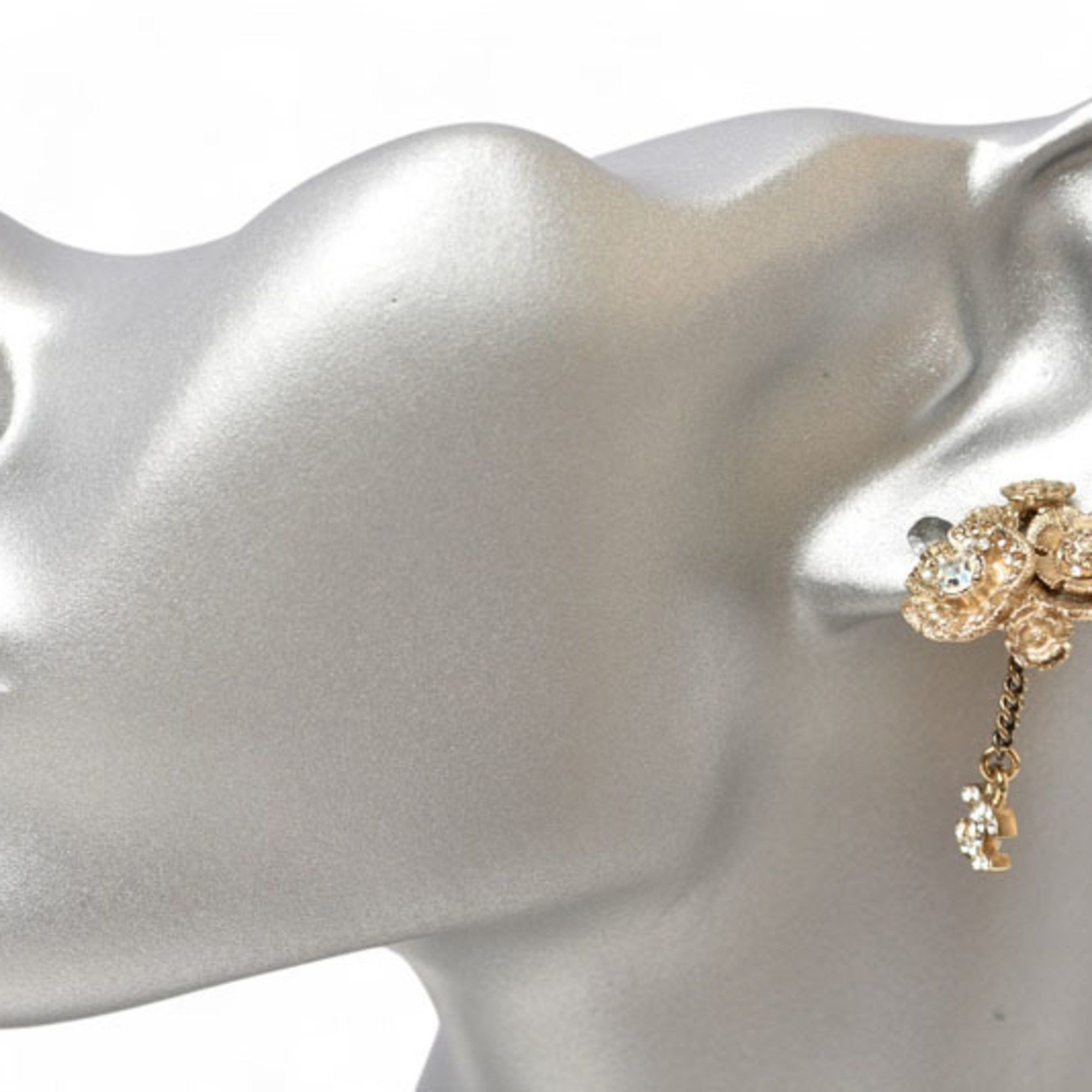 Chanel Chanel Camellia earring Size ONE SIZE - 6 Thumbnail
