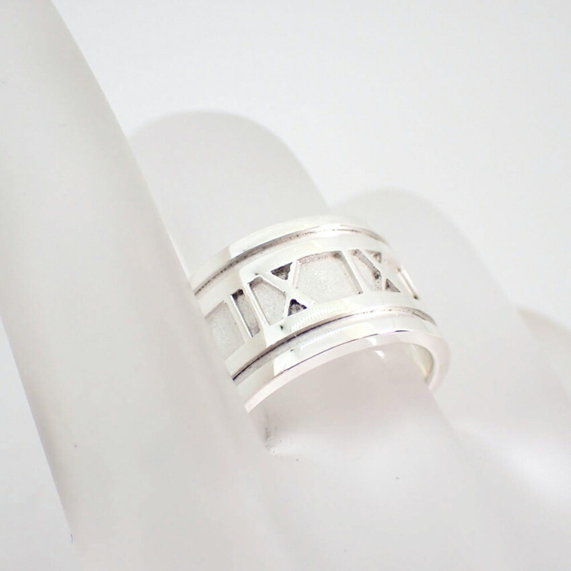 Tiffany & Co. Tiffany & Co Atlas ring Size ONE SIZE - 6 Thumbnail