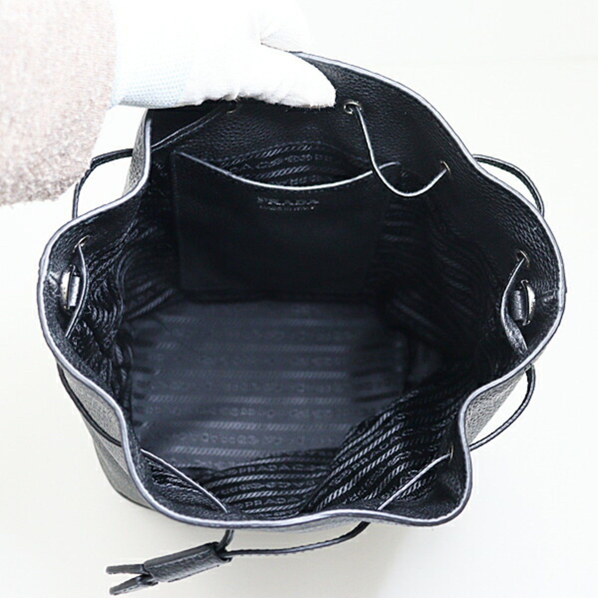 Prada Prada Bucket bag shoulder Size ONE SIZE - 5 Thumbnail