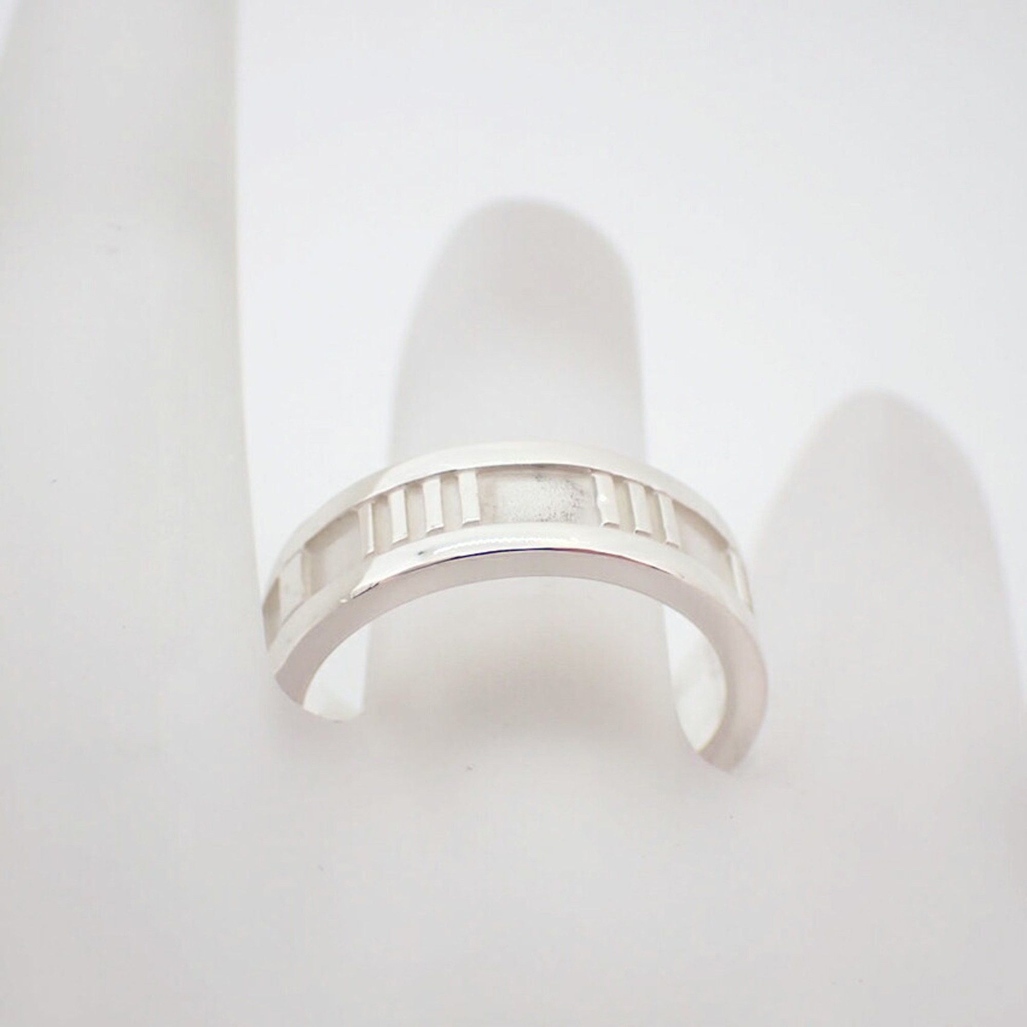 Tiffany & Co. Tiffany & Co Atlas ring Size ONE SIZE - 7 Thumbnail