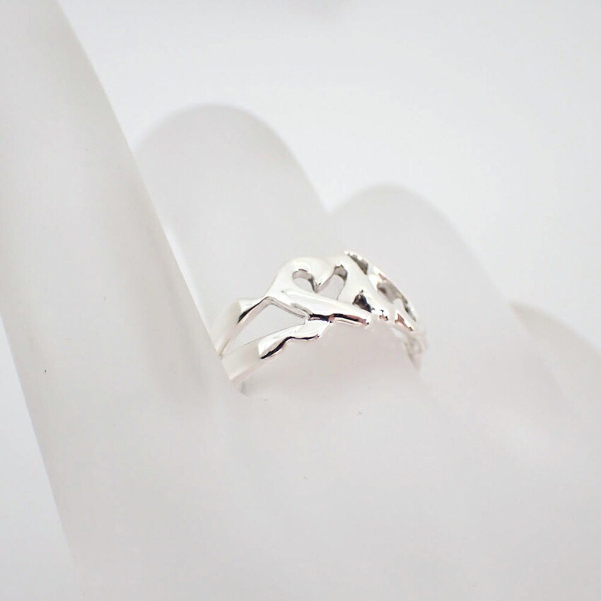 Tiffany & Co. Tiffany & Co Triple Heart ring Size ONE SIZE - 6 Thumbnail