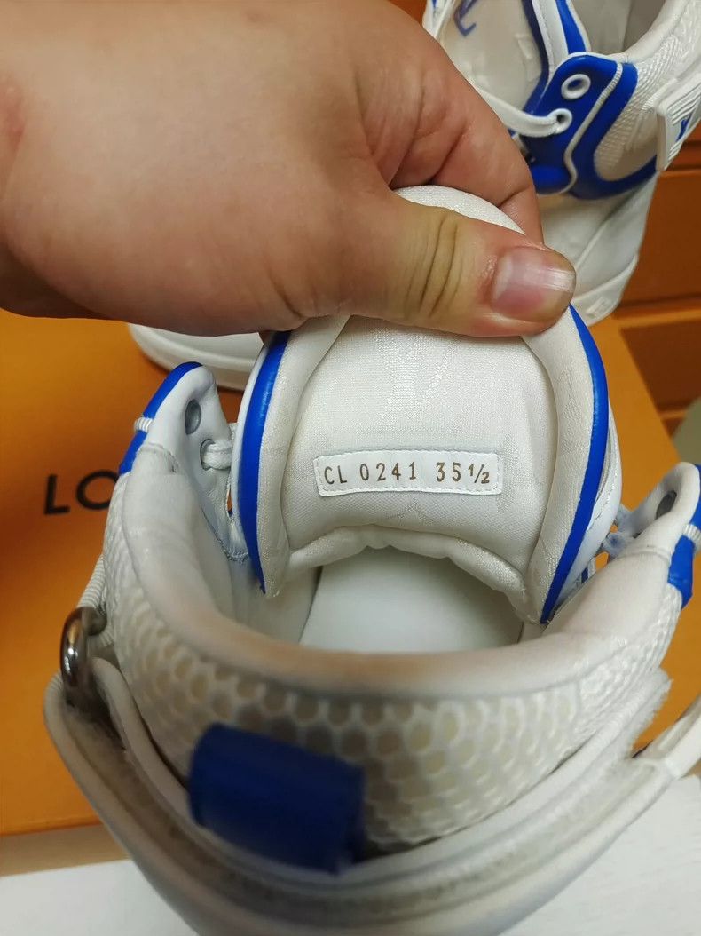 Louis Vuitton White and Blue LV High-Top Sneakers Size US 6 / IT 36 - 7 Thumbnail