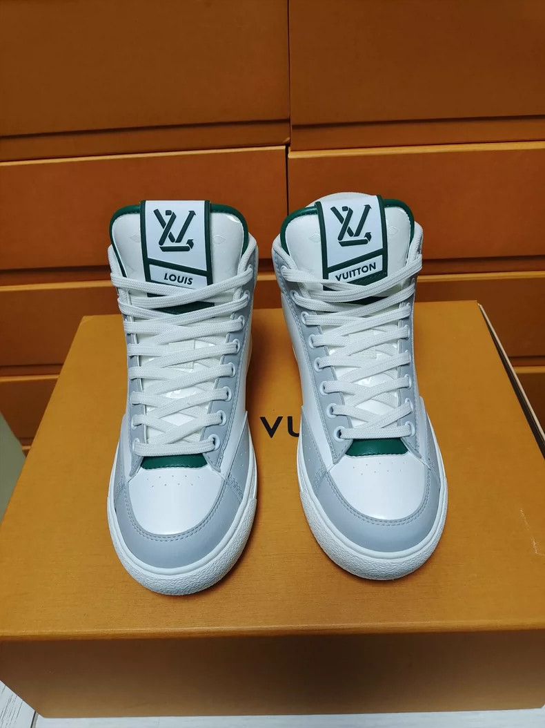 Louis Vuitton LV Women's Lace-Up Sneakers Size 34.5 Size US 4 / IT 34 - 3 Thumbnail