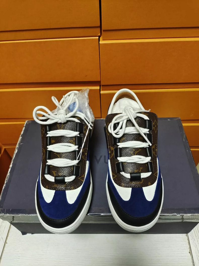 Louis Vuitton Louis Vuitton Lace-Up Sneakers Size 37.5 Size US 7 / IT 37 - 3 Thumbnail