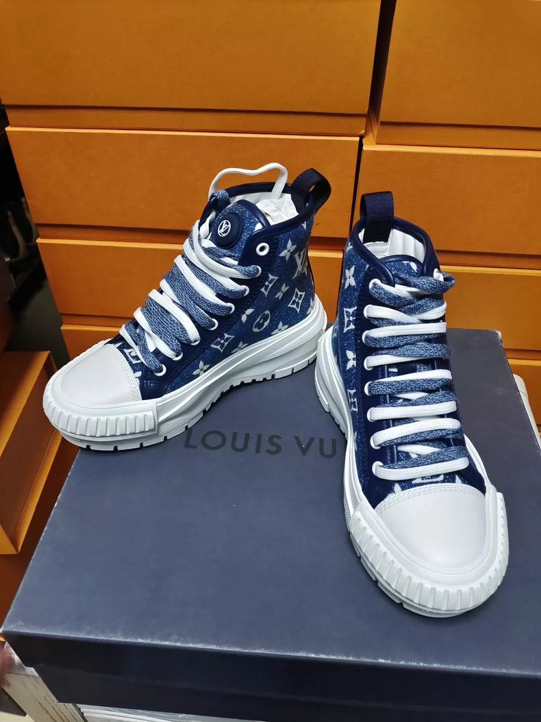 Louis Vuitton Louis Vuitton Denim High-Top Sneakers Size 34 Size US 4 / IT 34 - 4 Thumbnail