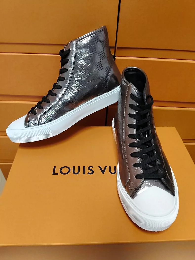 Louis Vuitton LV Louis Vuitton Checkered Lace-Up Sneakers Size US 5 / IT 35 - 4 Thumbnail