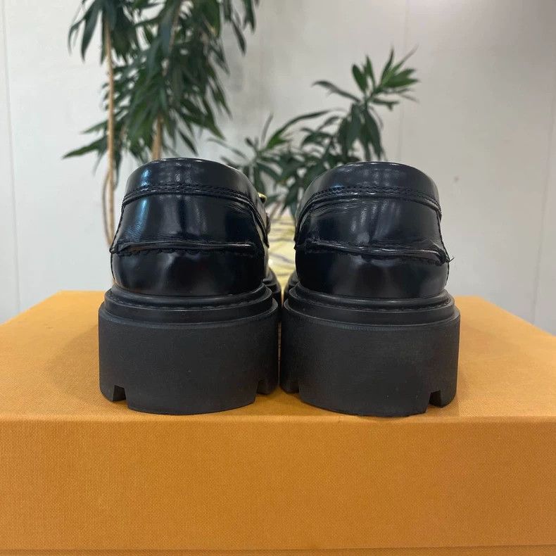 Tod's TOD'S Women's Black Flat Loafers Size 35.5 Size US 5 / IT 35 - 2 Thumbnail