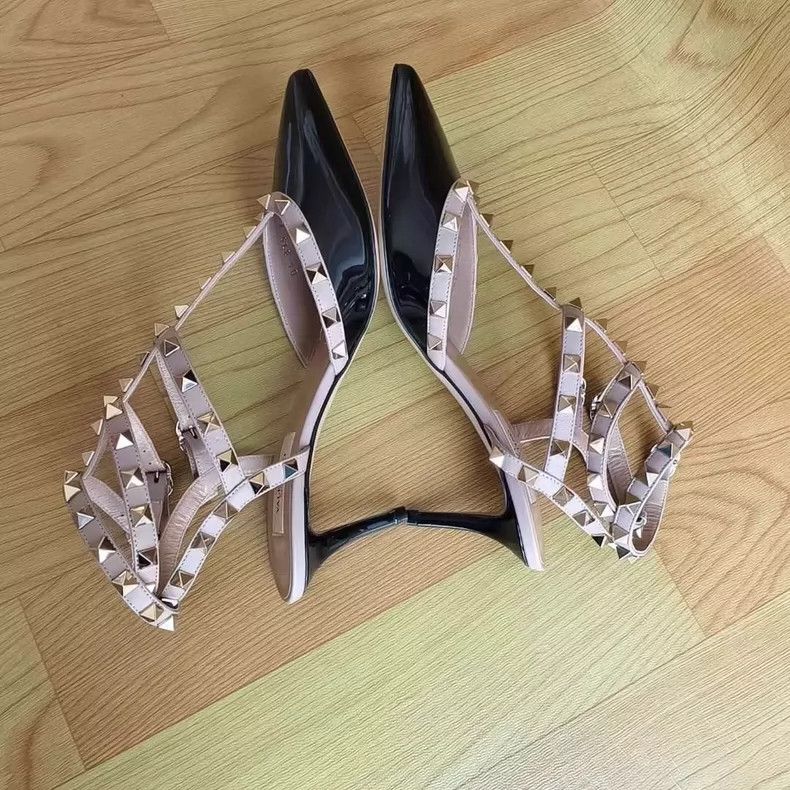 Valentino Valentino High Heels with Studded Straps Size US 8 / IT 38 - 2 Thumbnail
