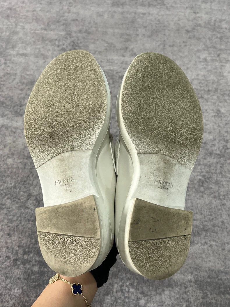 Prada Prada White Loafers with Triangle Logo Size US 6 / IT 36 - 8 Thumbnail