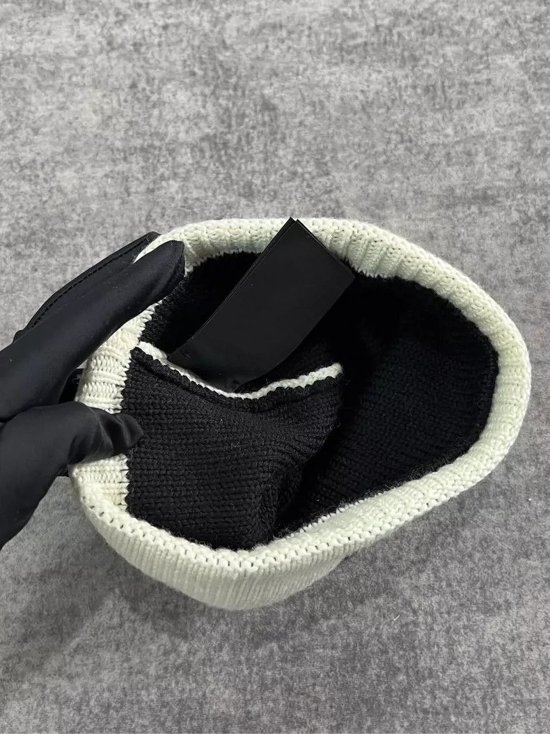 Fendi Fendi White Beanie Hat Size ONE SIZE - 4 Thumbnail
