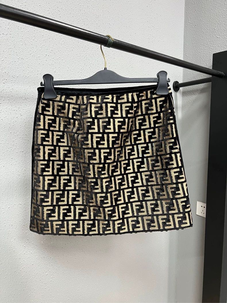 Fendi Fendi Monogram Short Skirt Size 40 Size 40" / US 18 - 2 Thumbnail