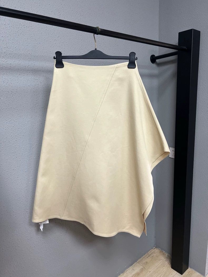 Bottega Veneta Bottega Veneta Irregular Beige Skirt Size 36" / US 14 / IT 50 - 2 Thumbnail