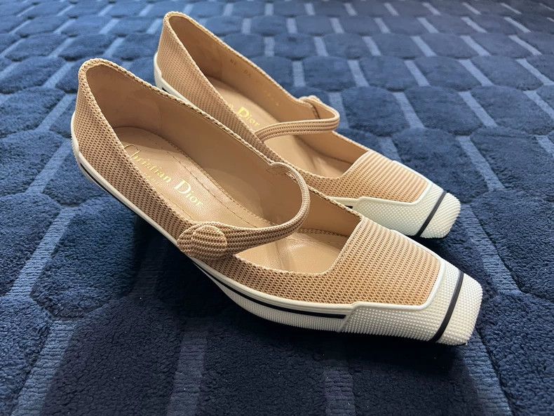 Dior Dior Beige Cat Heel Shoes Size 35.5 Size US 6 / IT 36 - 3 Thumbnail