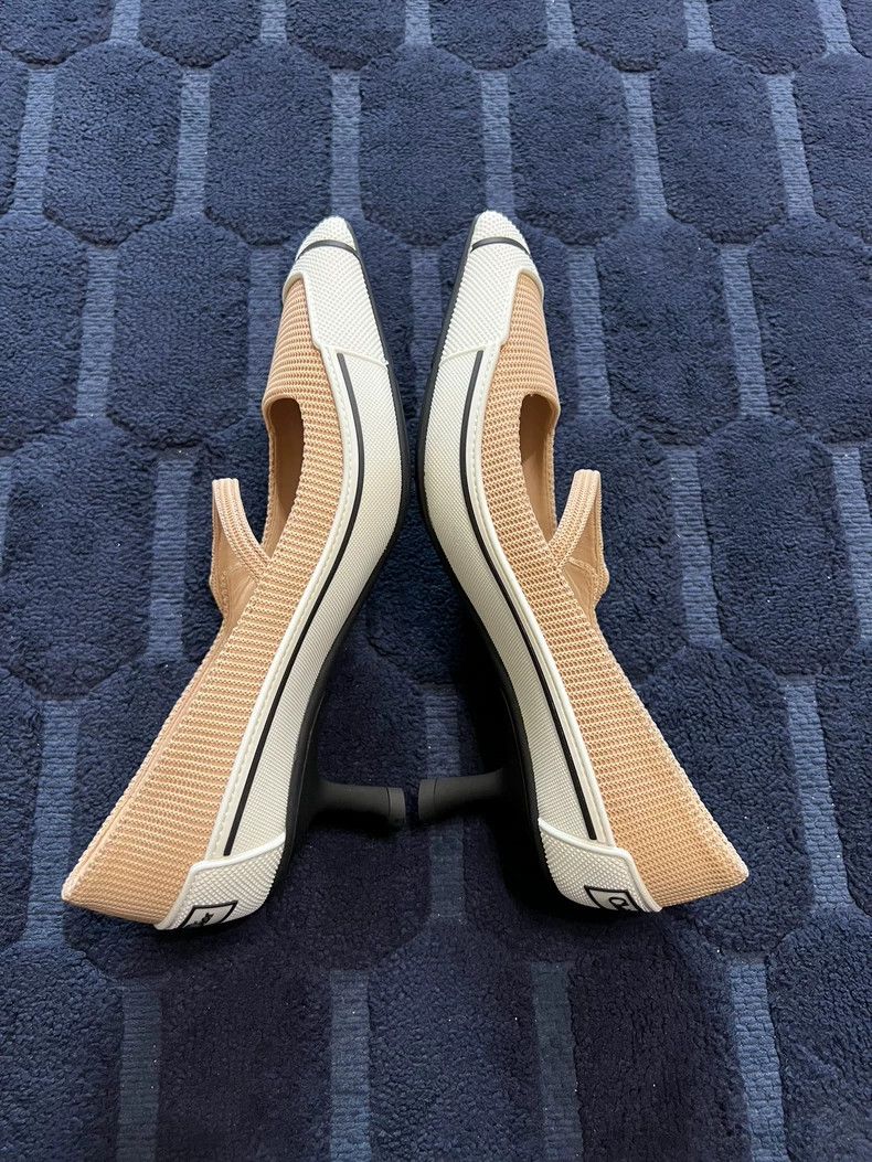 Dior Dior Beige Cat Heel Shoes Size 35.5 Size US 6 / IT 36 - 5 Thumbnail