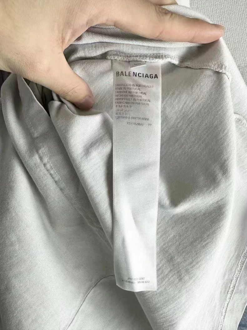 Balenciaga Balenciaga Gray Batman Embroidered Short Sleeve Size US M / EU 48-50 / 2 - 3 Thumbnail