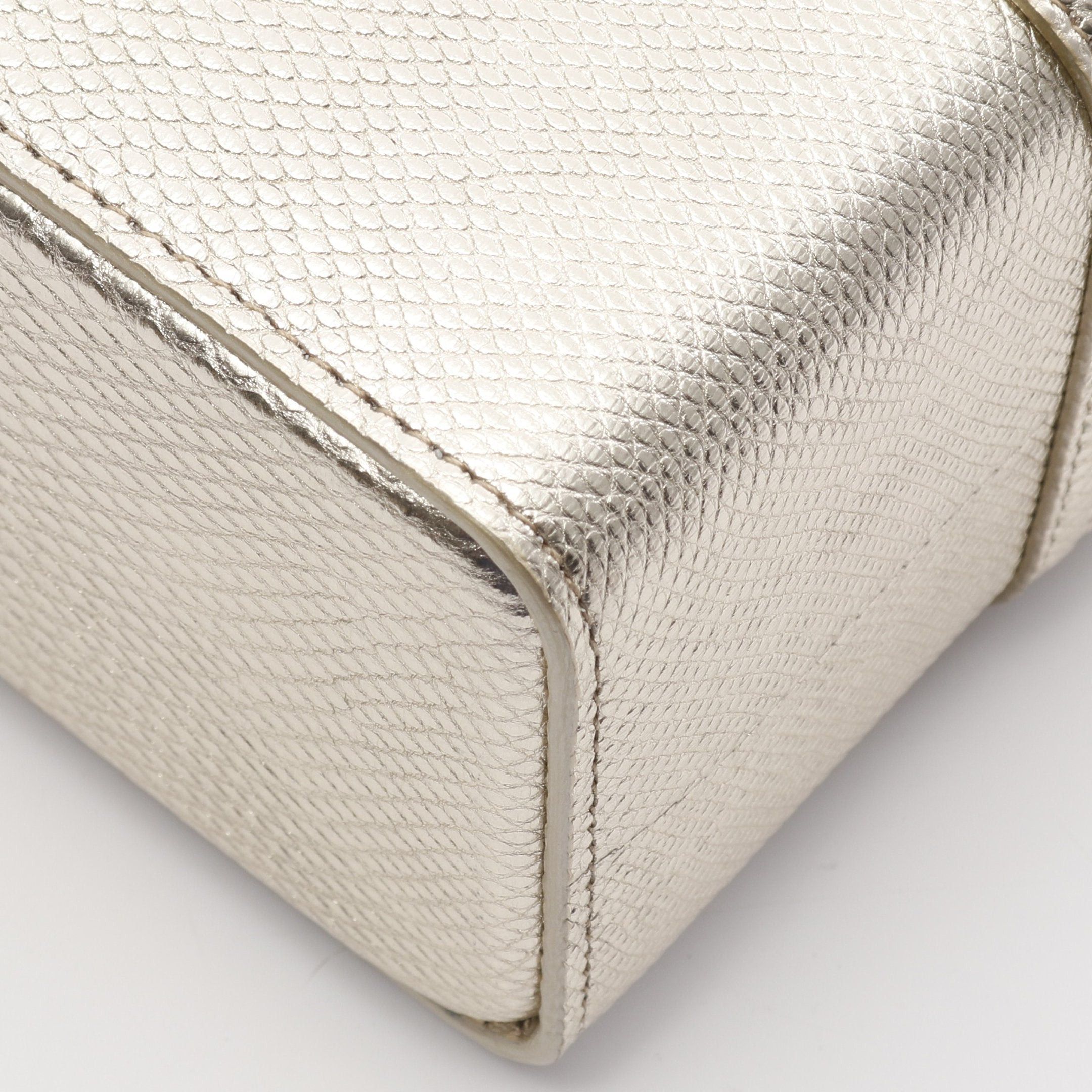 Bvlgari Bvlgari Serpenti Vanity Handbag Bag Leather Gold Python Embossed Size ONE SIZE - 5 Thumbnail