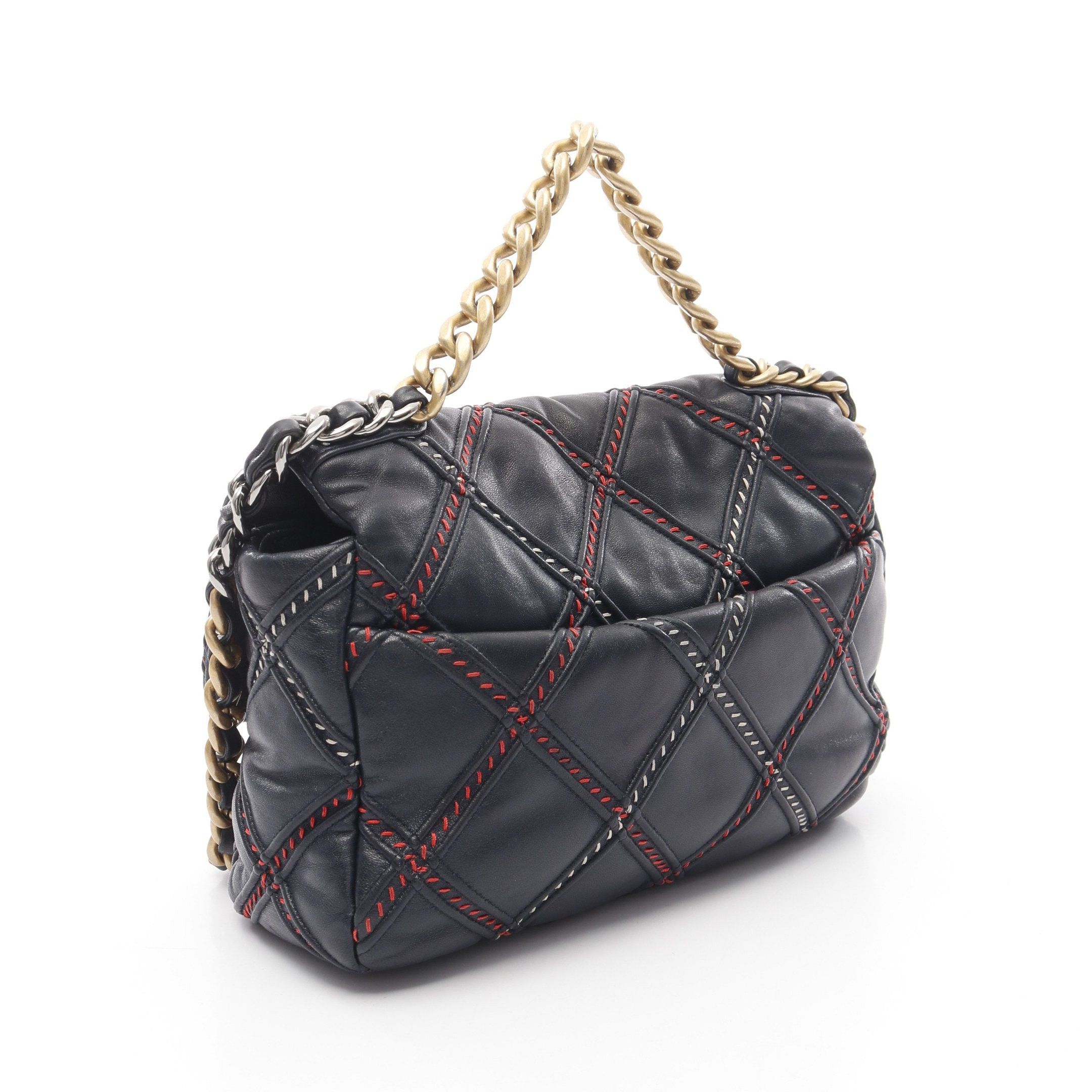 Chanel Chanel 19 Dizeneuf Matelasse Chain Shoulder Bag Lambskin Dark Navy Combination Metal Fittings Size ONE SIZE - 2 Thumbnail