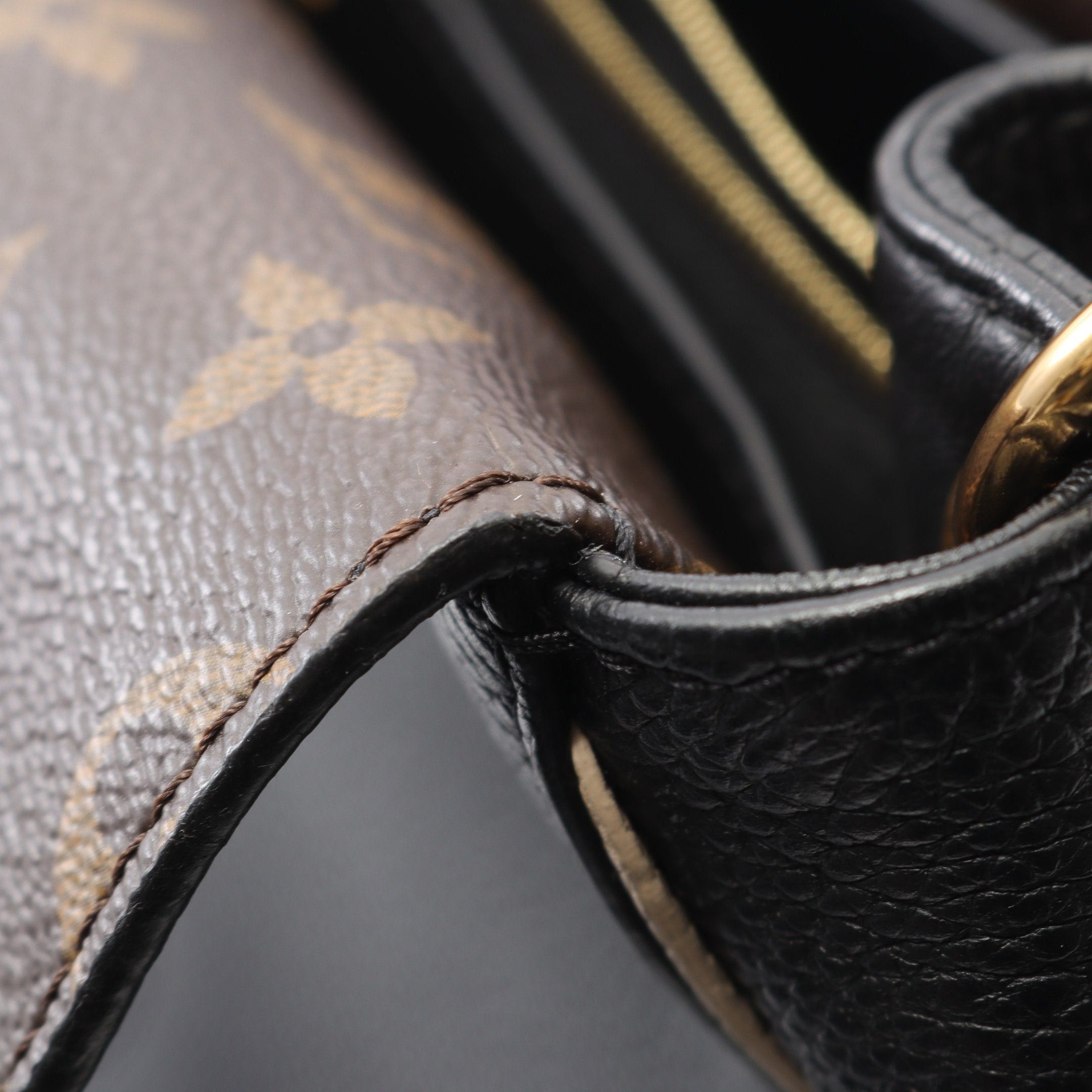 Louis Vuitton Louis Vuitton Double V Monogram Noir Handbag Leather Black Brown Ivory Size ONE SIZE - 7 Thumbnail