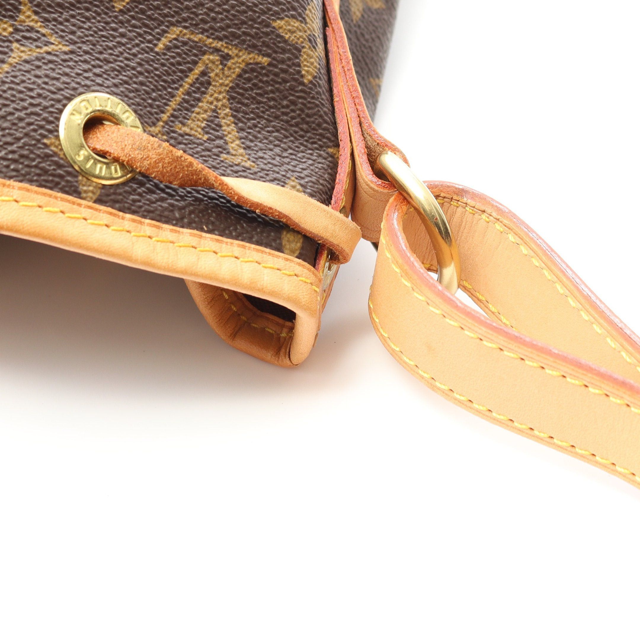 Louis Vuitton Peti Noe Monogram Shoulder Bag Leather Brown