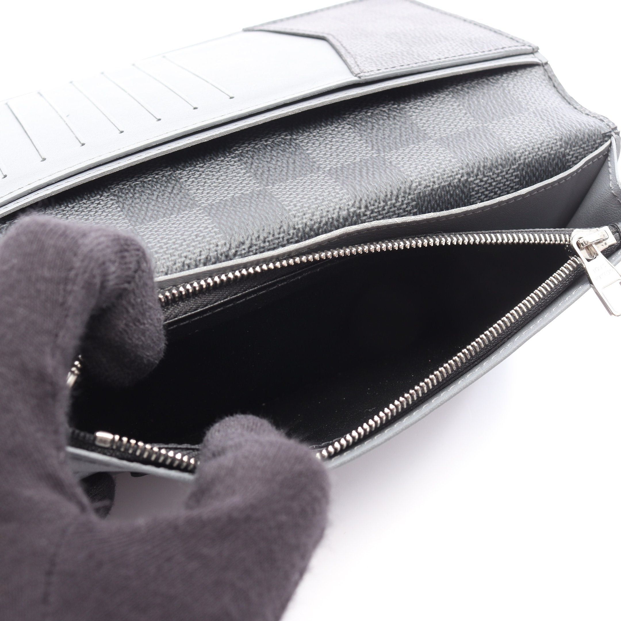 Louis Vuitton Louis Vuitton Portefeuil Brother Damier Graphite Stripe Bi-Fold Long Wallet Leather Black Size ONE SIZE - 4 Thumbnail