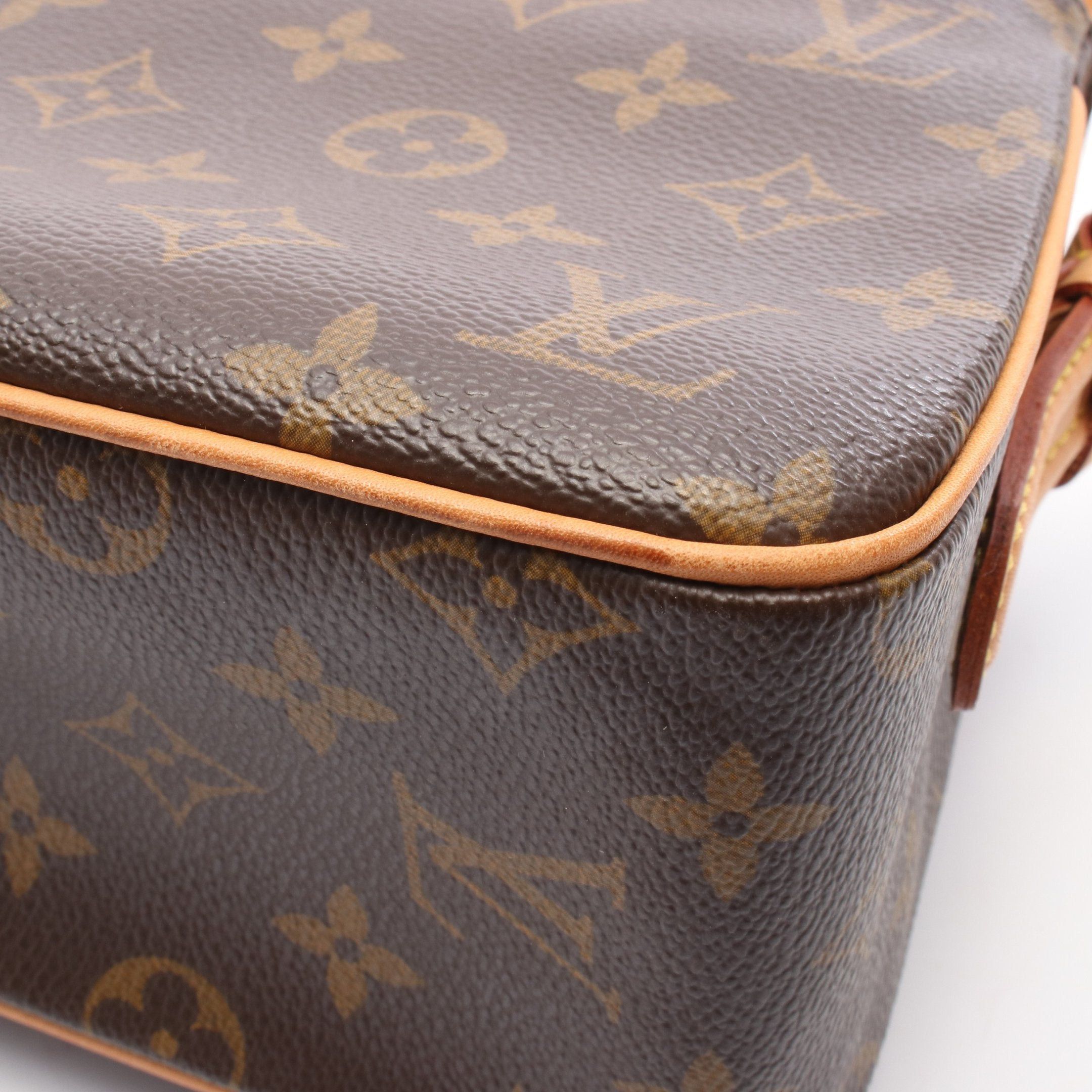 Louis Vuitton Louis Vuitton Vivacite Mm Monogram Shoulder Bag Leather Brown Size ONE SIZE - 9 Thumbnail