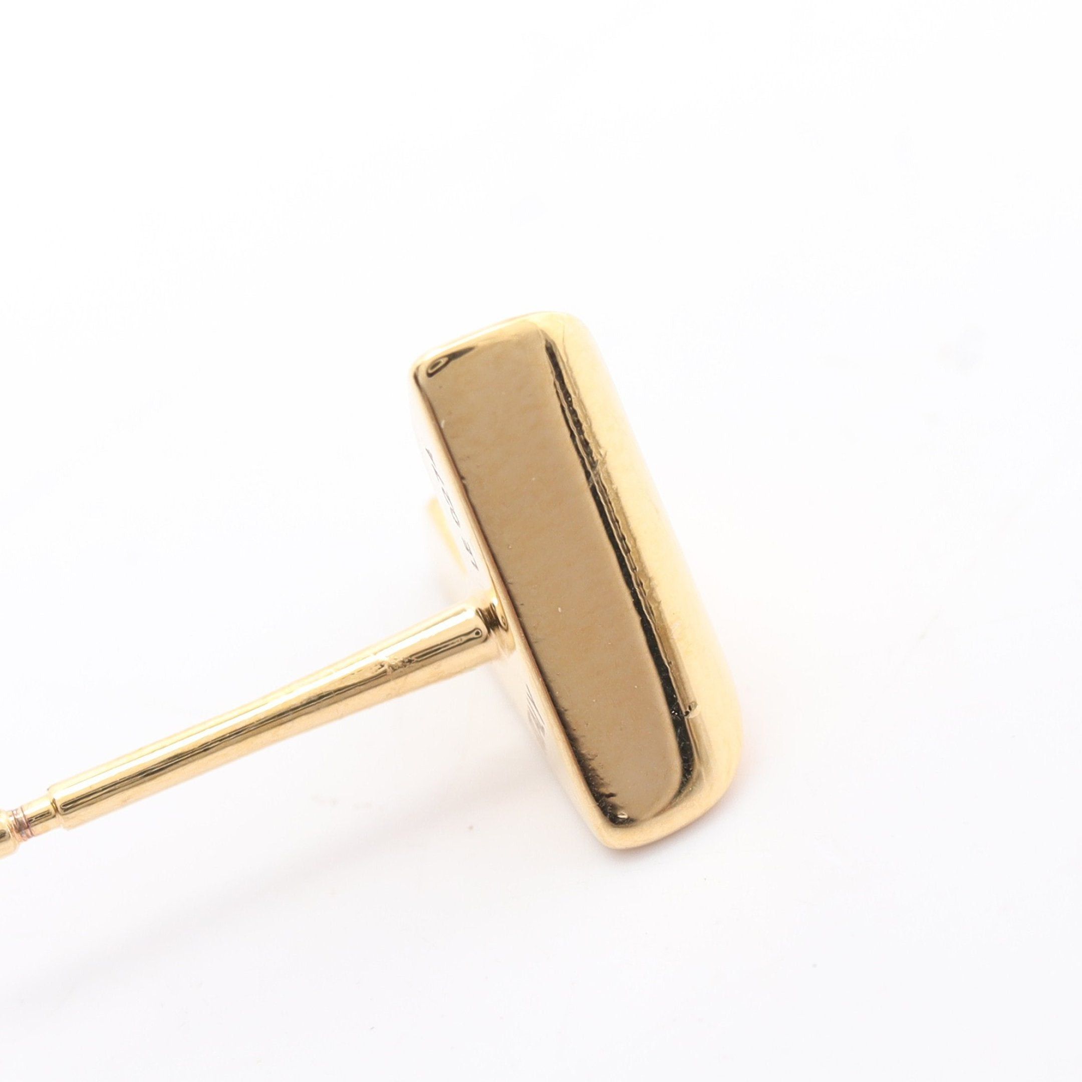 Louis Vuitton Louis Vuitton Studs Earrings Essential V Gp Gold Size ONE SIZE - 6 Thumbnail