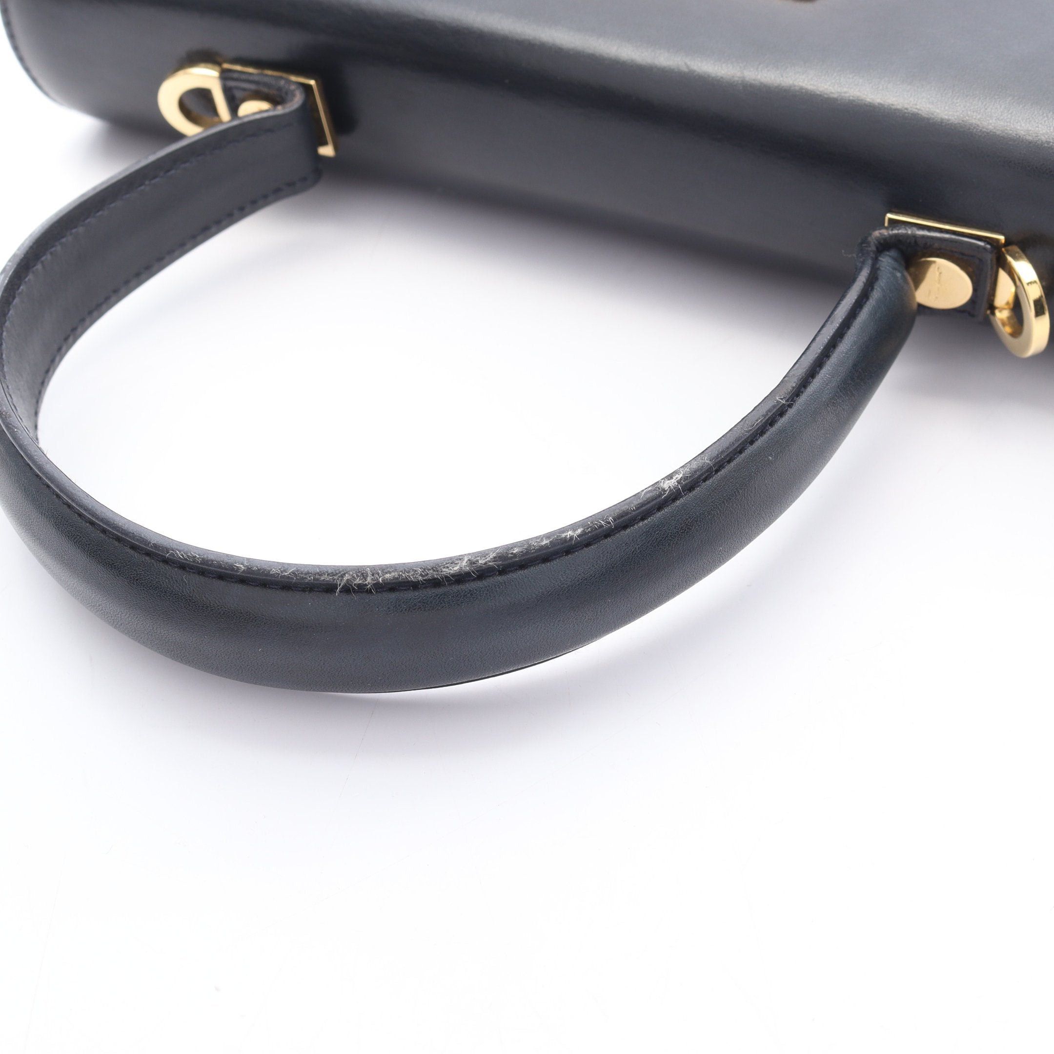 Salvatore Ferragamo Salvatore Ferragamo Gancini Handbag Leather Dark Navy Size ONE SIZE - 7 Thumbnail