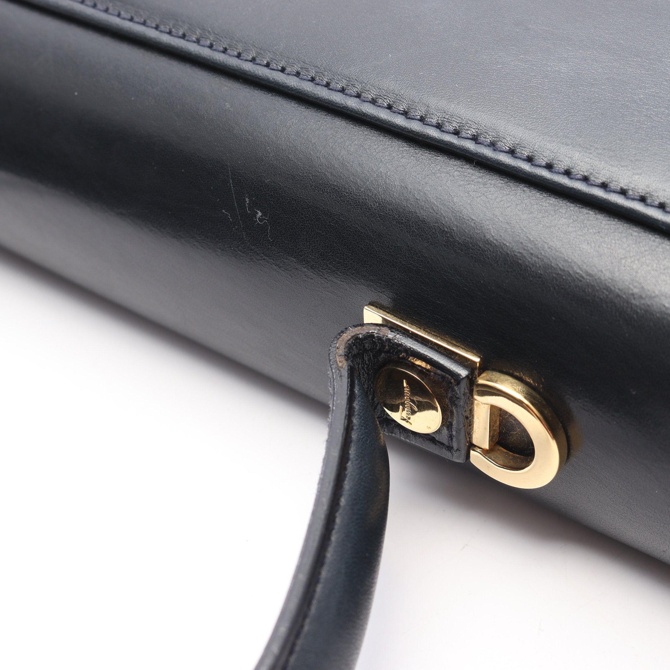 Salvatore Ferragamo Salvatore Ferragamo Gancini Handbag Leather Dark Navy Size ONE SIZE - 8 Thumbnail